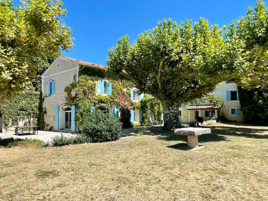 Le Mas Des Perrines Maison D'Hotes Pernes-les-Fontaines Exterior photo