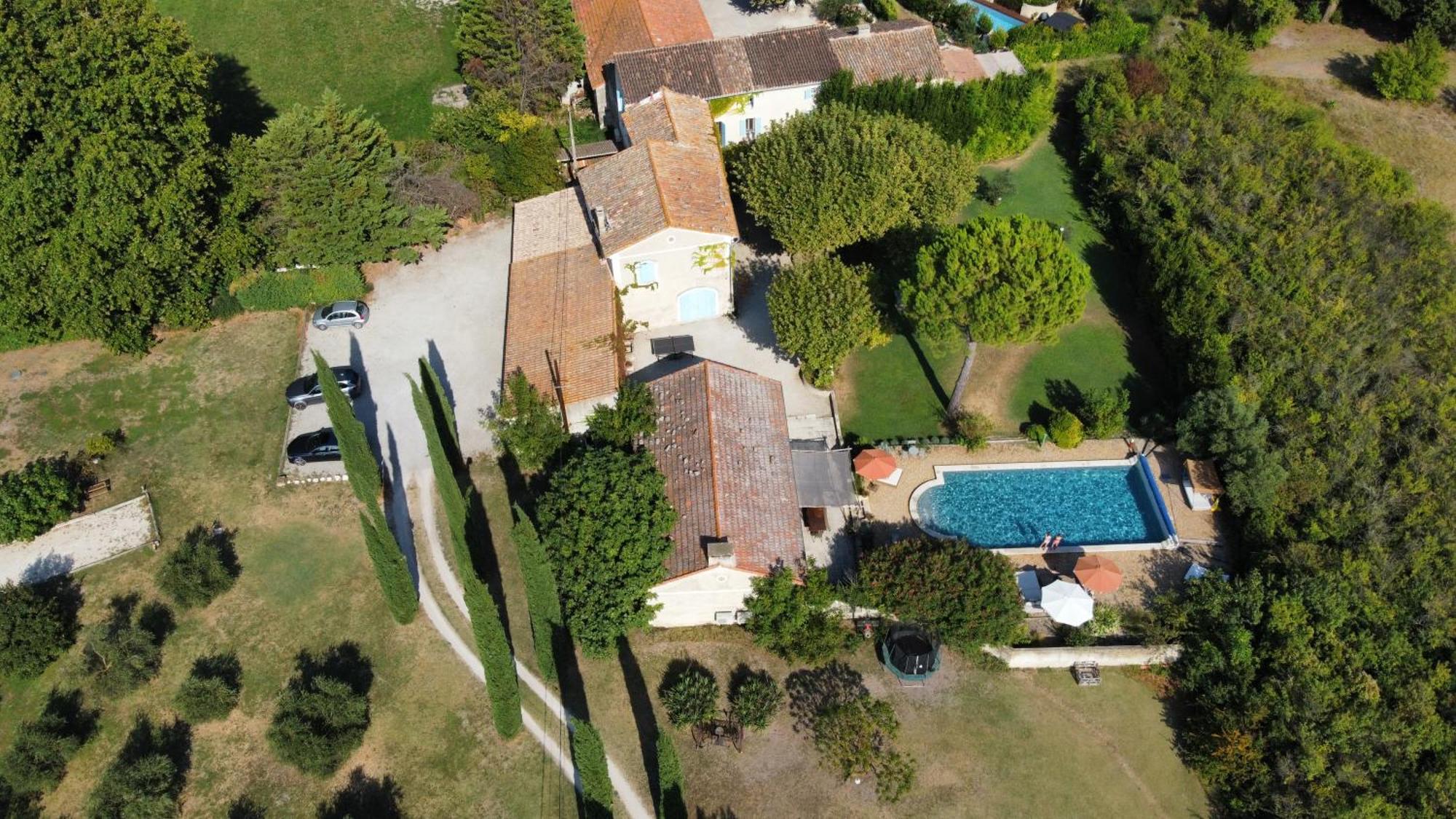 Le Mas Des Perrines Maison D'Hotes Pernes-les-Fontaines Exterior photo